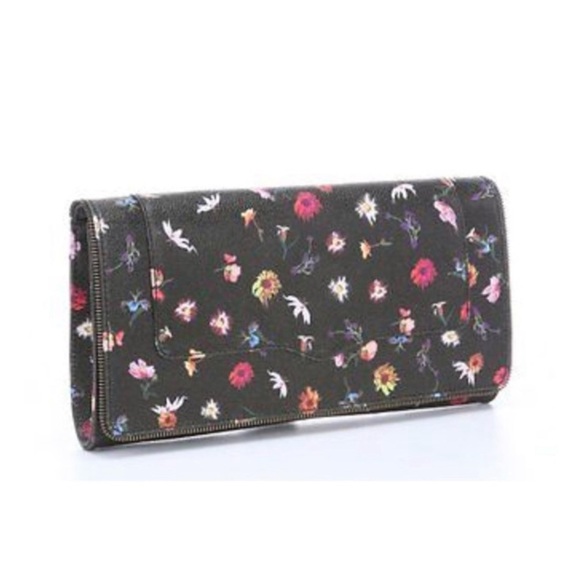 Rebecca Minkoff Handbags - Rebecca Minkoff Clutch